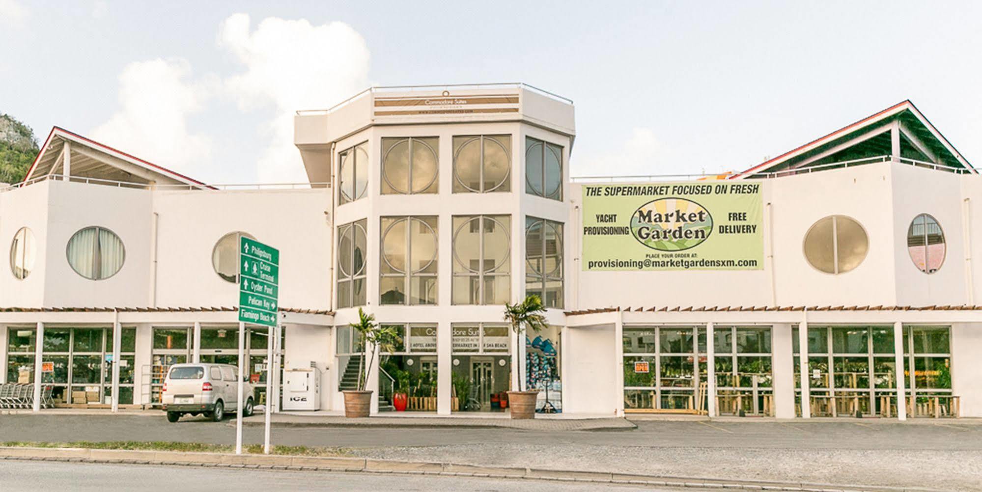 Commodore Suites Simpson Bay Eksteriør bilde